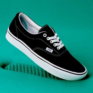 Super ComfyCush Era Vans
